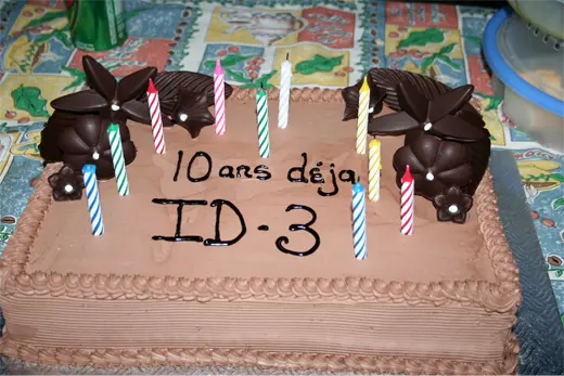 Gâteau pour les 10 ans d'ID-3